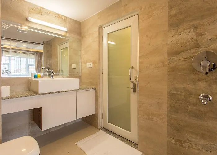 Norbulinka Boutique Hotel 4*